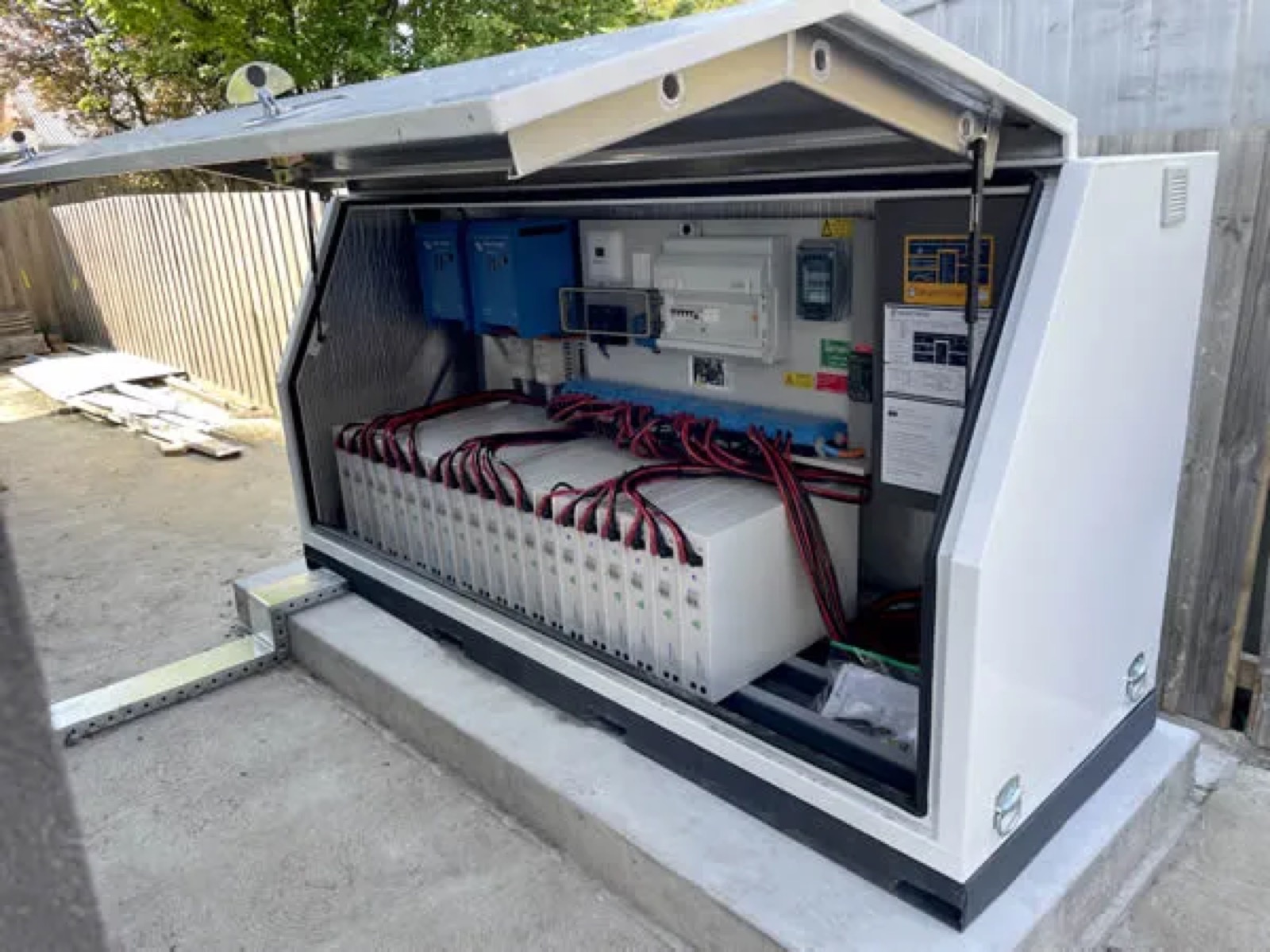 Large-scale external battery enclosure with Pylontech LiFePO4 stacks fully wired